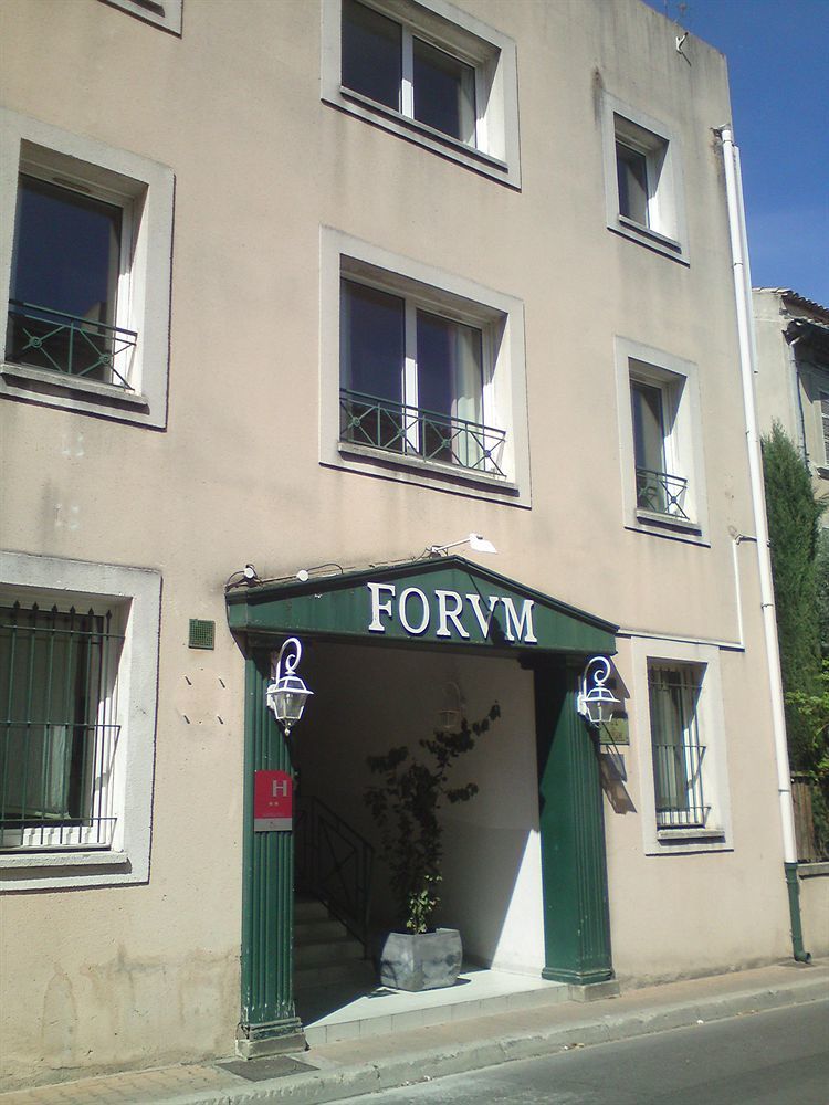 Hotel Du Forum Carpentras Esterno foto